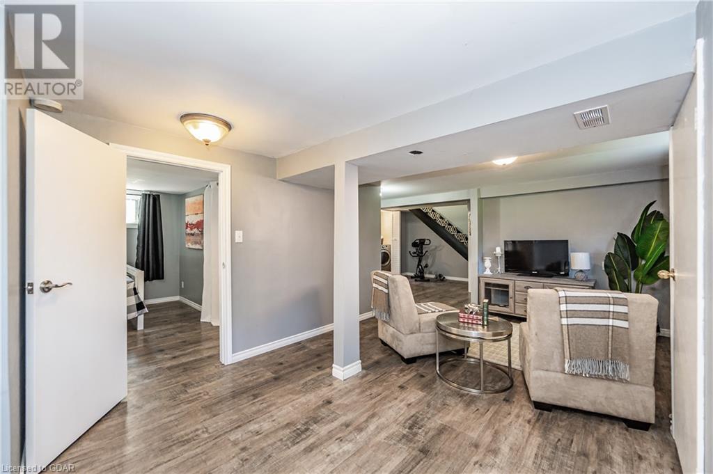 Listing 40482241 - Large Photo # 24