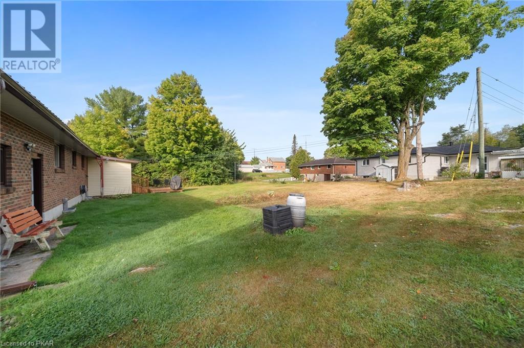 69 MATTHEW Street E, Marmora