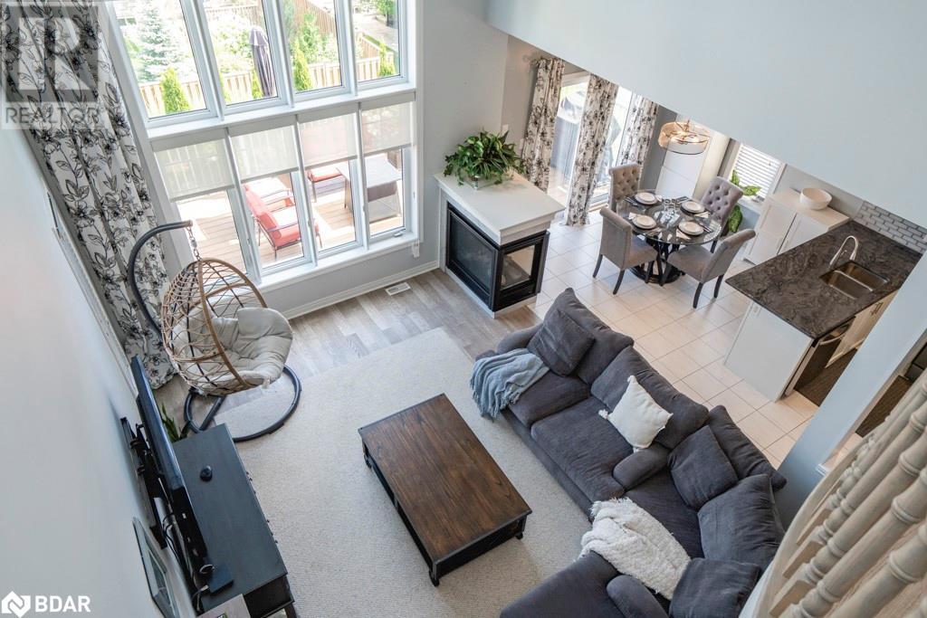 101 RIVERWALK Place