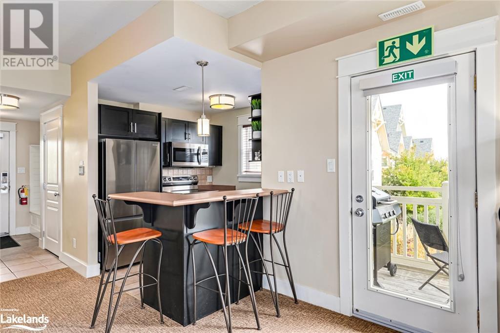115 FAIRWAY Court Unit# 206