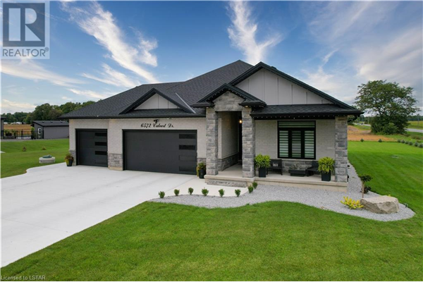 6572 CALVERT Drive, Strathroy