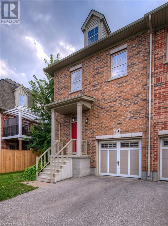 125 ST. LEGER Street