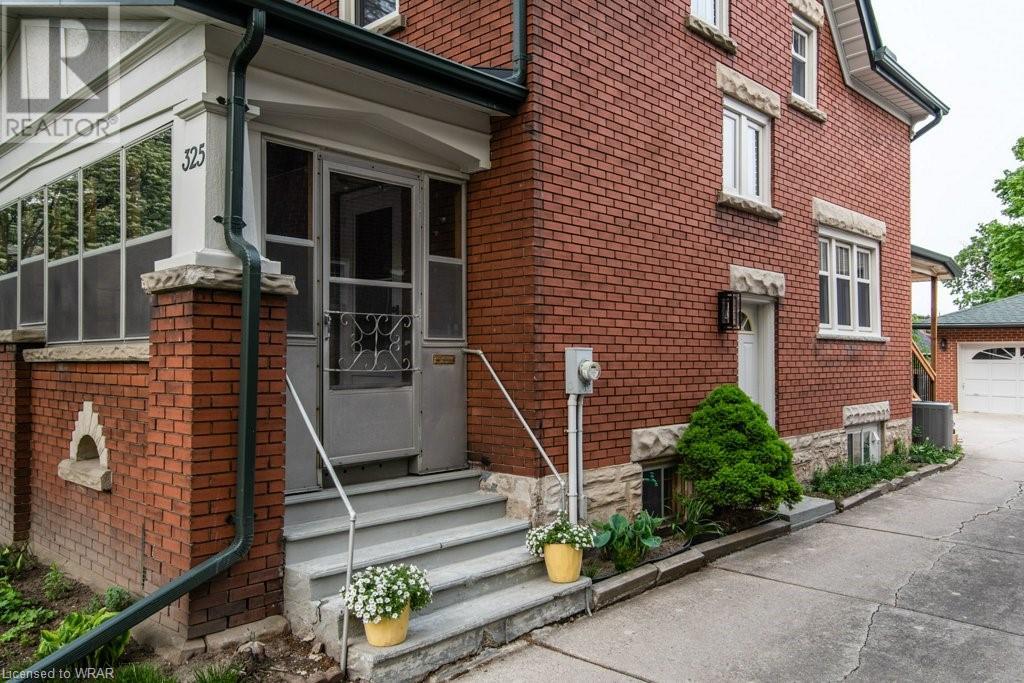 325 FREDERICK Street