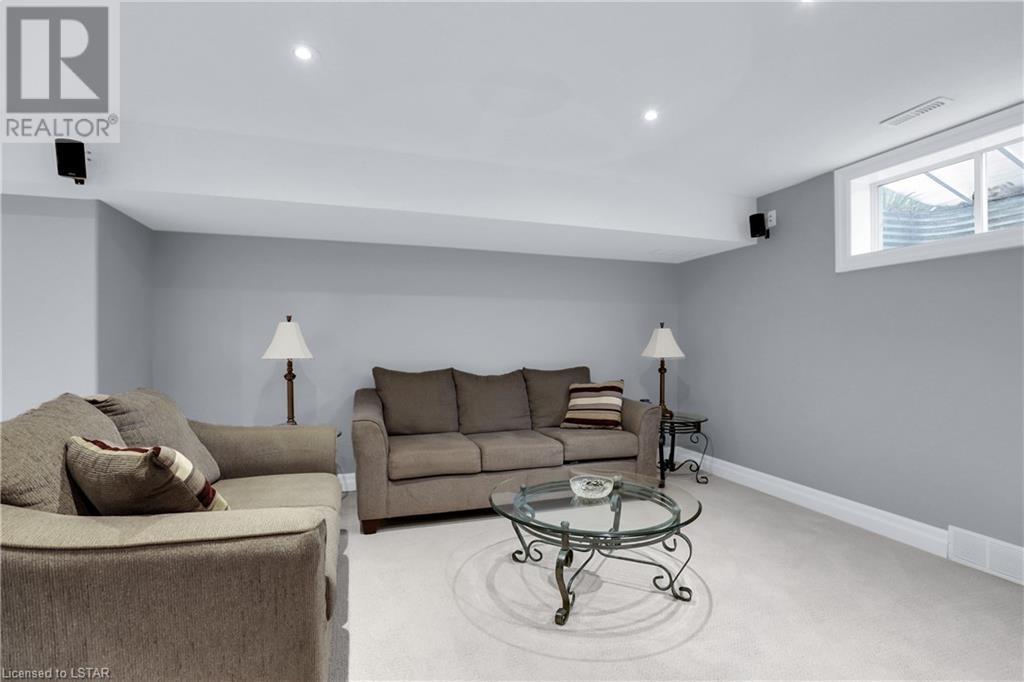 Listing 40482976 - Large Photo # 32