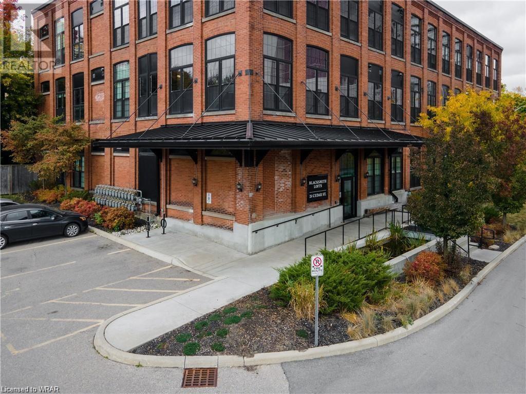 24 CEDAR Street Unit# 303