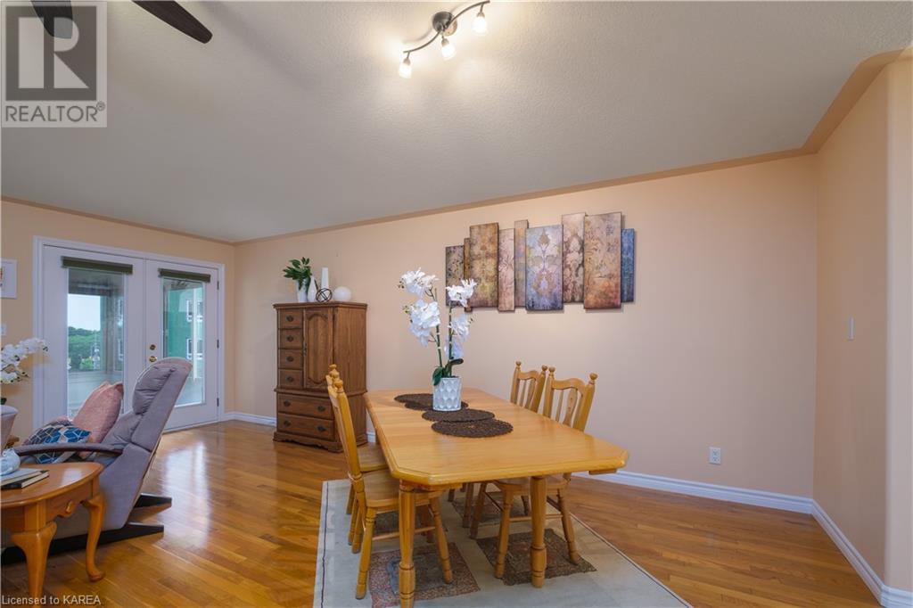 Listing 40483022 - Large Photo # 24