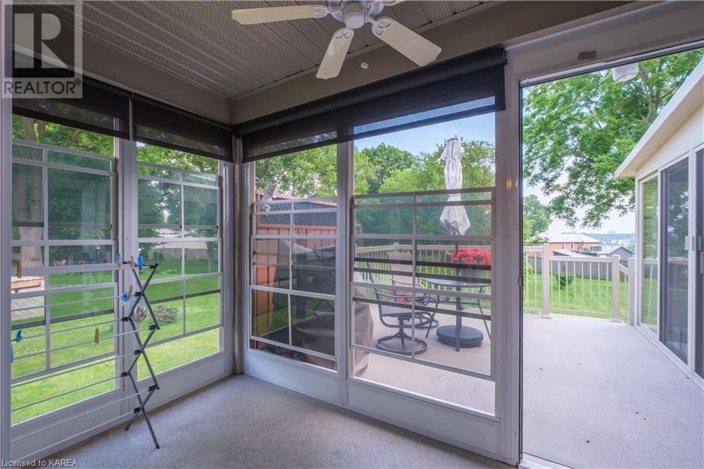 Listing 40483022 - Large Photo # 15