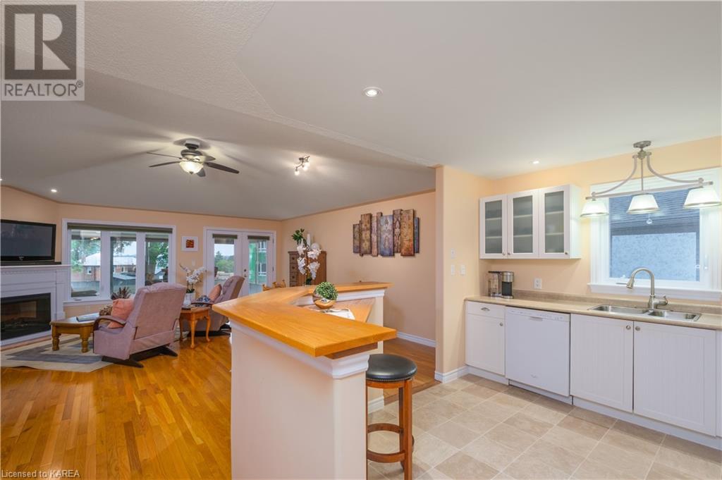 Listing 40483022 - Large Photo # 21