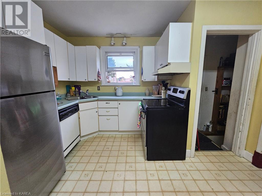 314 ELMWOOD Street