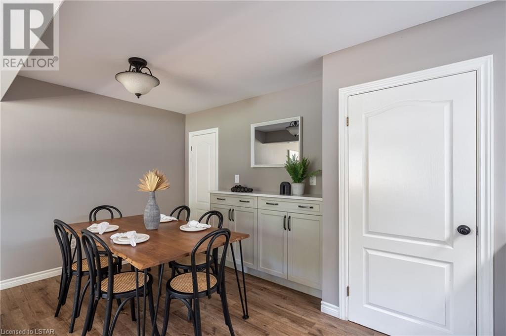 194 FAIRHAVEN Circle