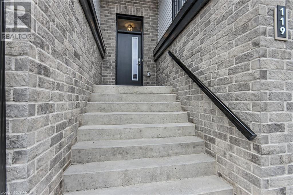Listing 40483069 - Large Photo # 2