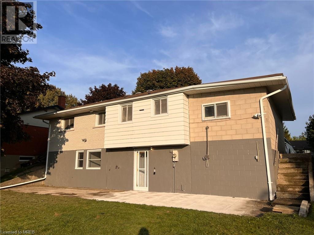 44 LAURIS Avenue Unit# Lower