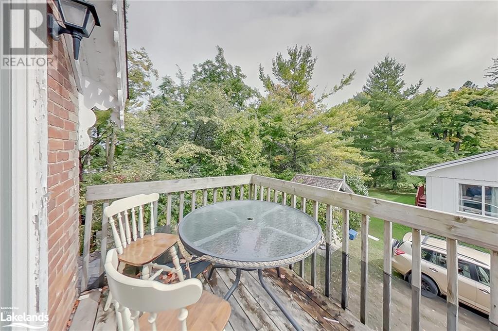 25 ELMA Street S