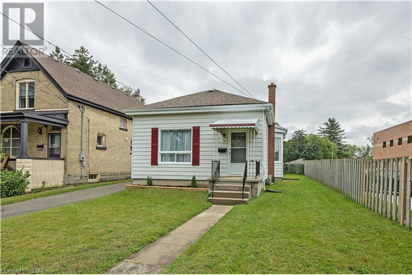 76 CHESLEY Avenue, London