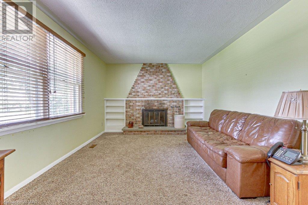 Listing 40483139 - Large Photo # 3