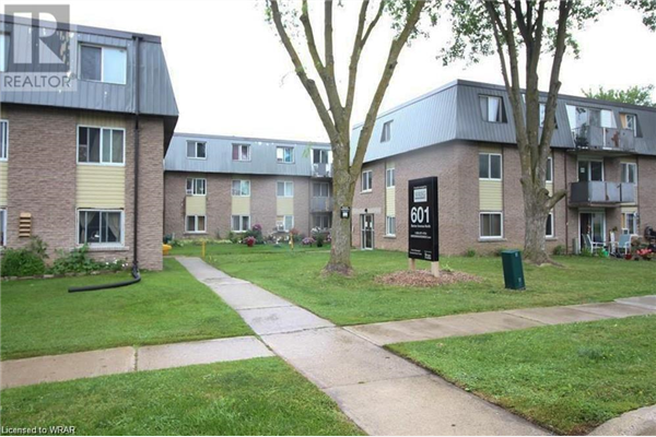601 BARBER Avenue N Unit# 314, Listowel