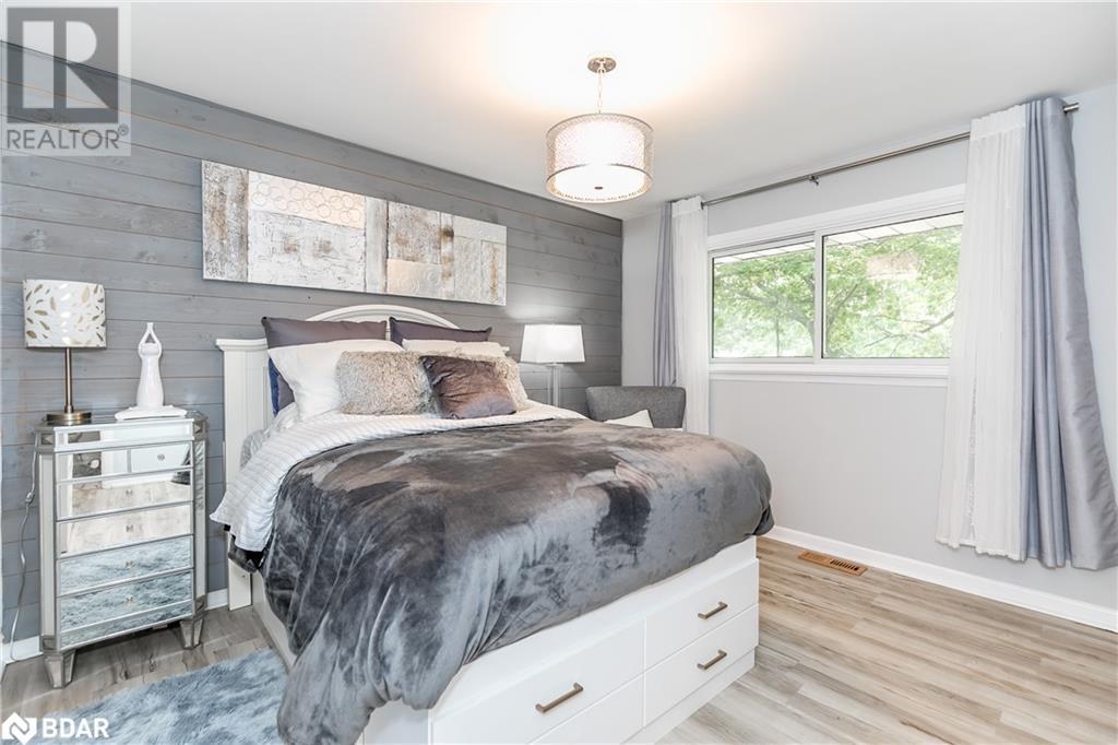 Listing 40483258 - Large Photo # 18
