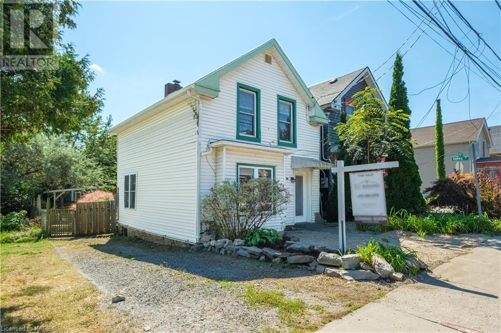 16 PINE Street