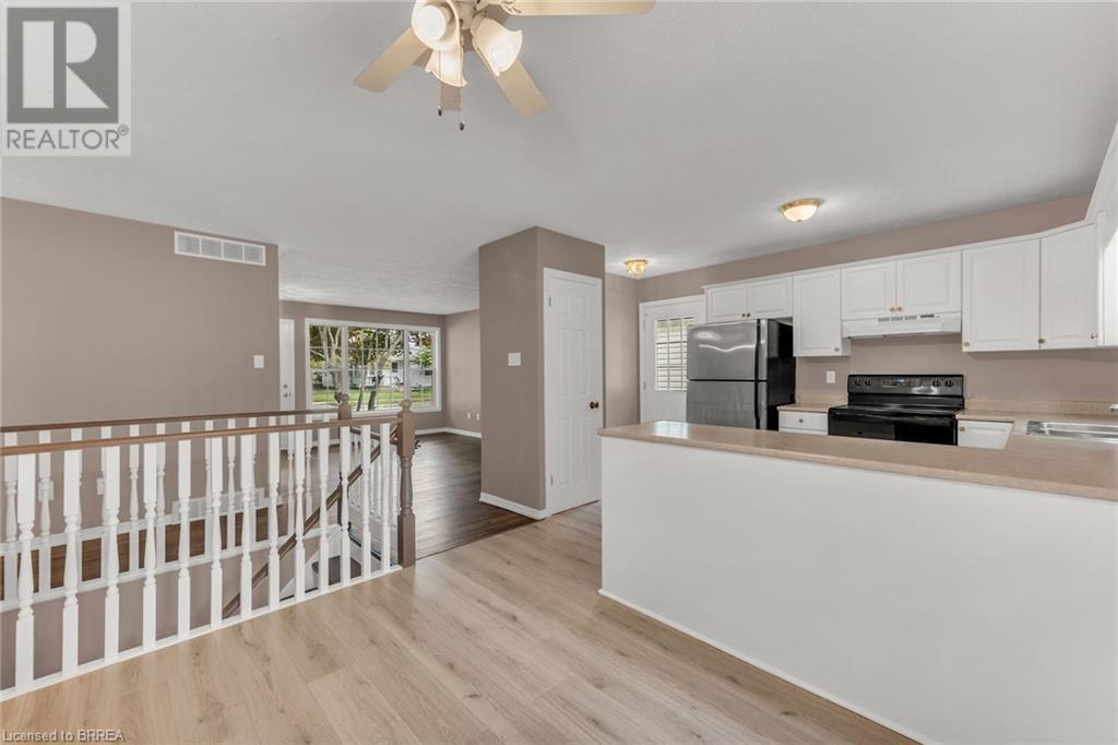 Listing 40483273 - Large Photo # 6