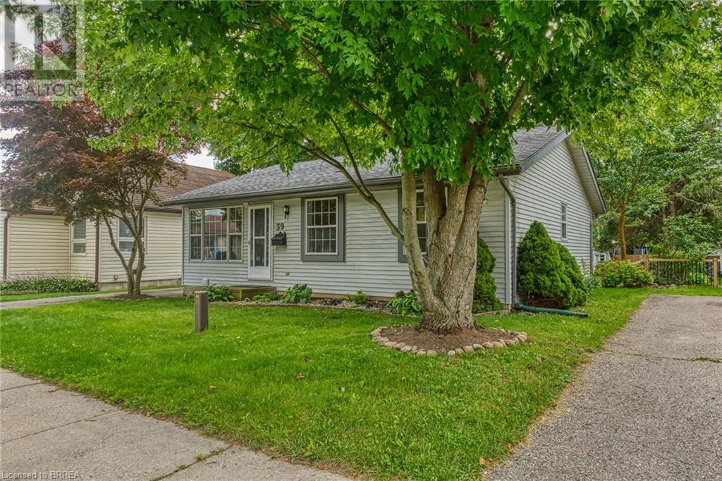 Listing 40483273 - Large Photo # 1