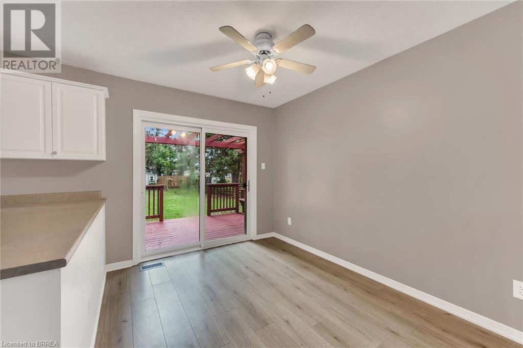 Listing 40483273 - Large Photo # 7