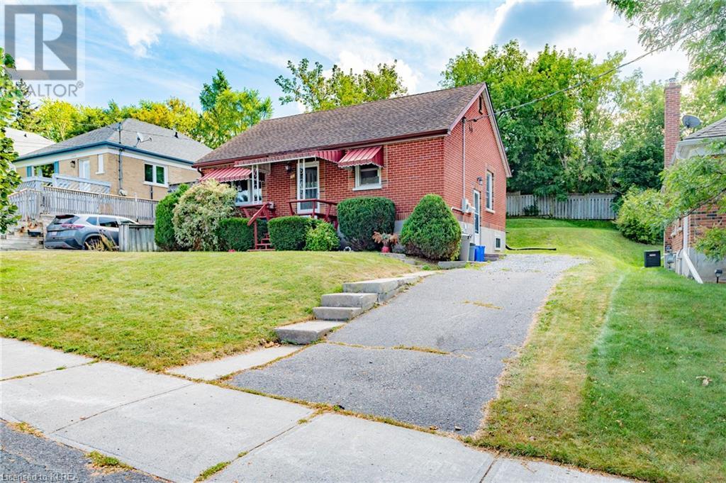 Listing 40483332 - Large Photo # 2