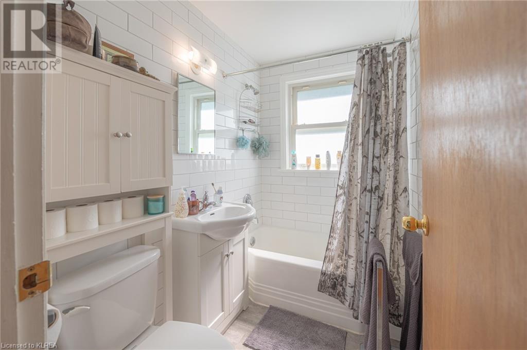 Listing 40483332 - Large Photo # 18