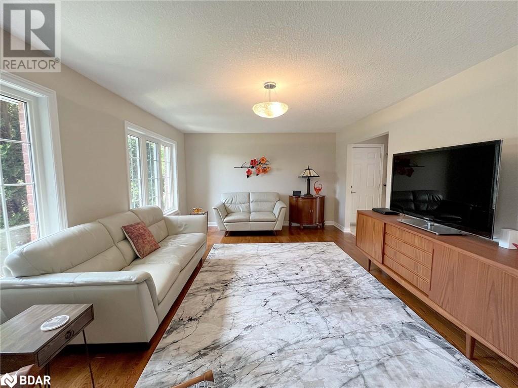 Listing 40483389 - Large Photo # 9