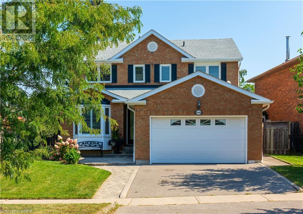 4064 ROSSLAND Crescent