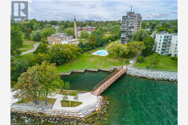 2 MOWAT Avenue Unit# 905, Kingston