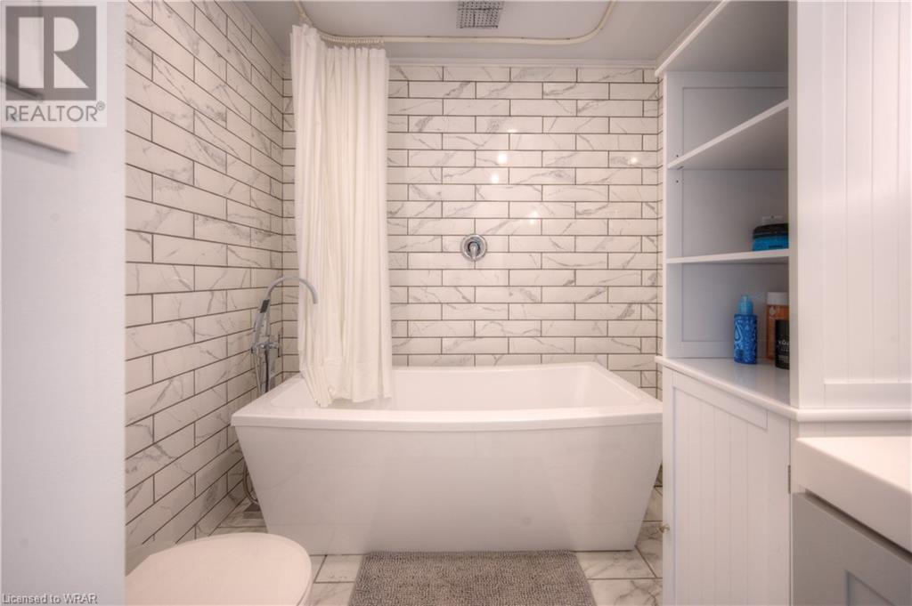 Listing 40483573 - Large Photo # 21