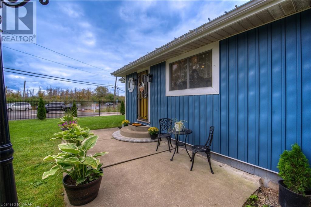Listing 40483573 - Large Photo # 4