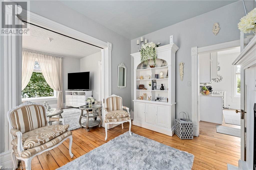 Listing 40483646 - Large Photo # 10