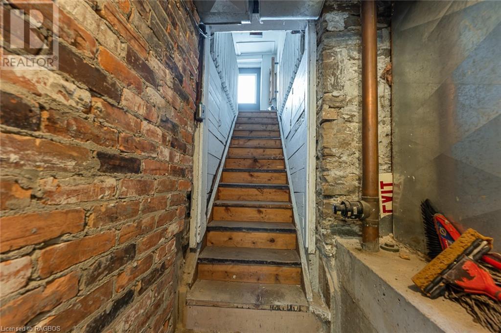 Listing 40483649 - Large Photo # 32