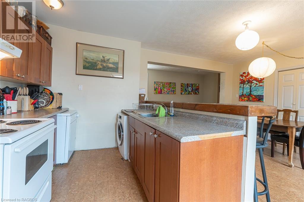 Listing 40483650 - Large Photo # 18