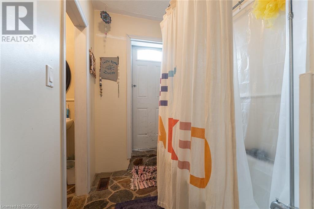 Listing 40483650 - Large Photo # 22