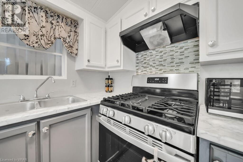 Listing 40483717 - Large Photo # 16