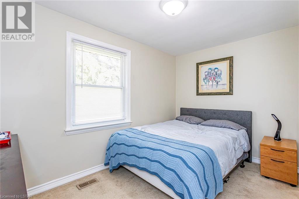 Listing 40483755 - Large Photo # 13
