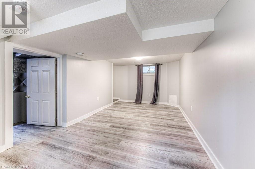 Listing 40483773 - Large Photo # 26