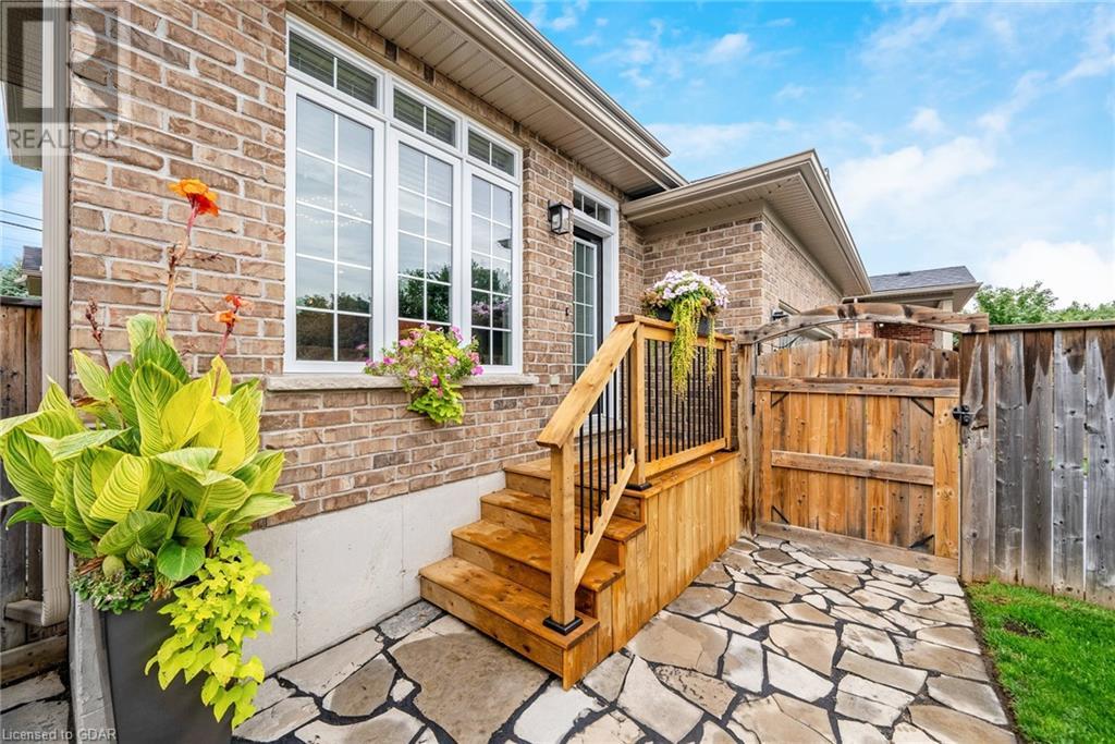 Listing 40483865 - Large Photo # 3