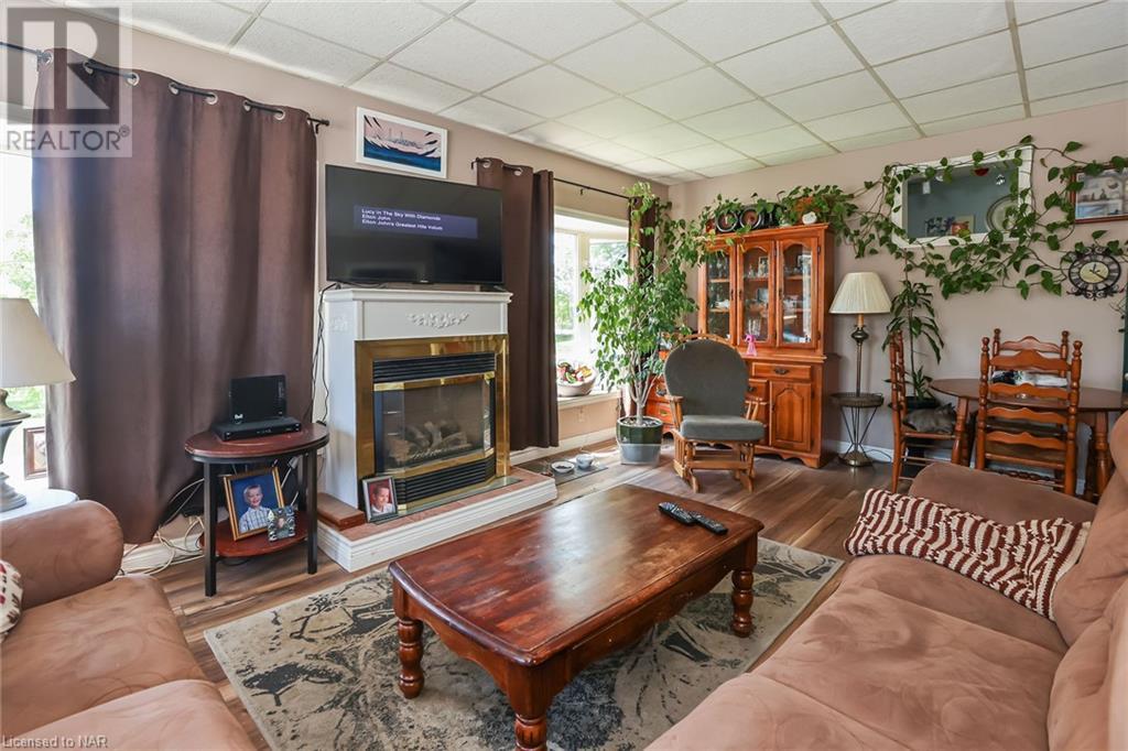 Listing 40483911 - Large Photo # 15