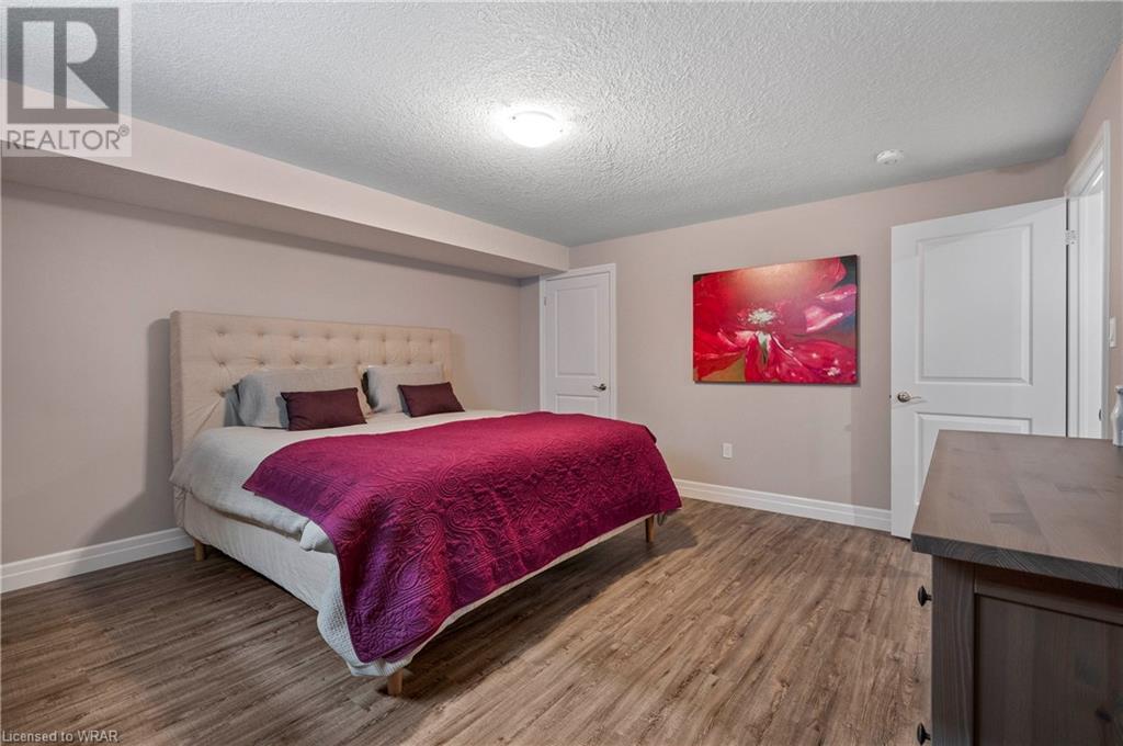 Listing 40483929 - Large Photo # 32