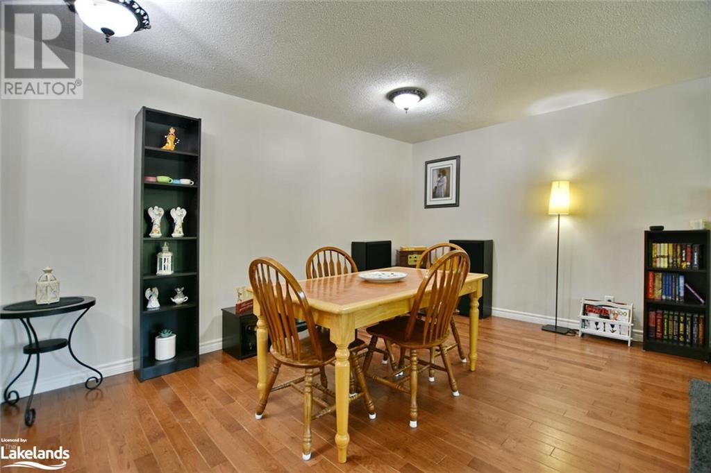 Listing 40484037 - Large Photo # 18