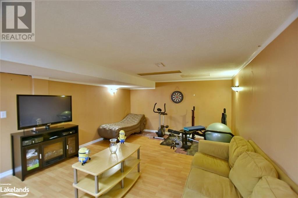 Listing 40484037 - Large Photo # 36