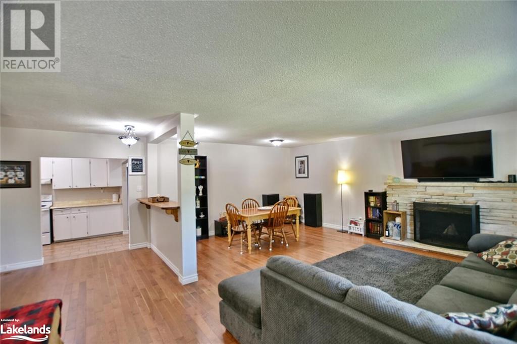 Listing 40484037 - Large Photo # 11