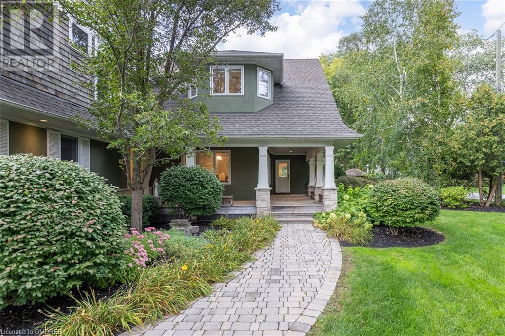 1247 CUMNOCK Crescent