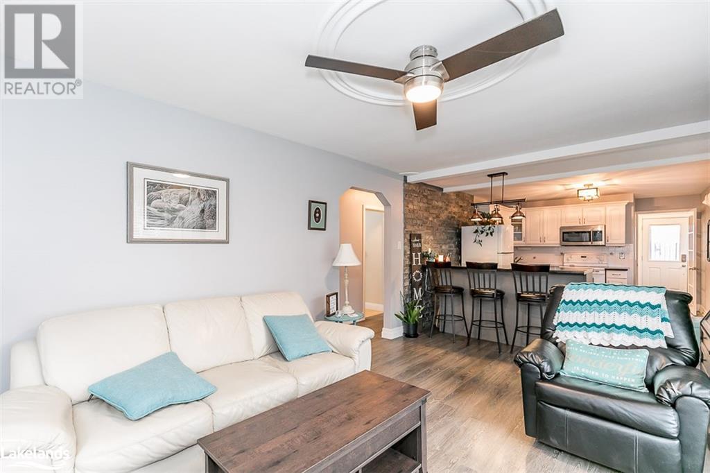 Listing 40484325 - Large Photo # 12
