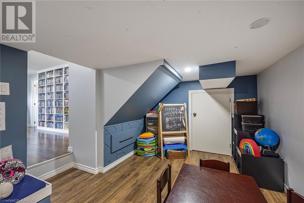 Listing 40484371 - Large Photo # 43
