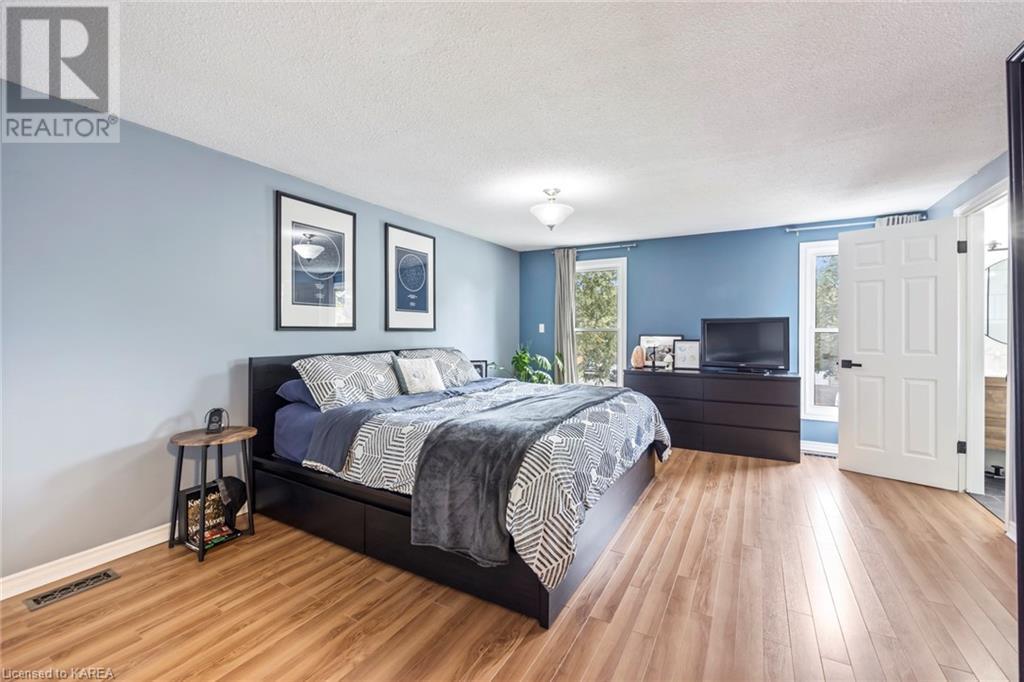 Listing 40484371 - Large Photo # 25