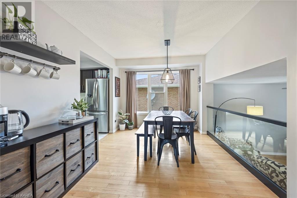 Listing 40484371 - Large Photo # 15